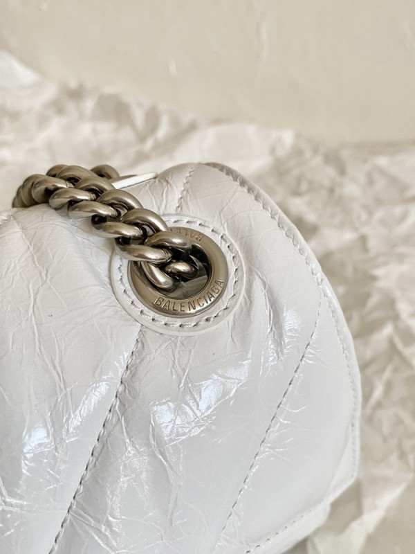 Ba*len*cia*ga crush small chain bag