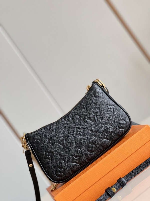 l0*is V*t0n easy pouch on strap