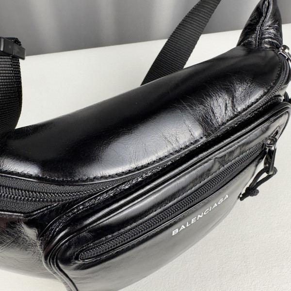 Ba*len*cia*ga everyday beltpack
