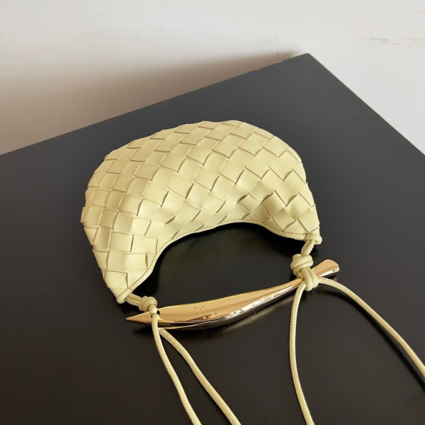 bo*te*ga Ve*ne*ta  mini sardine top handle bag