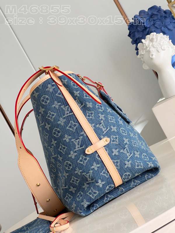 l0*is V*t0n carryall mm