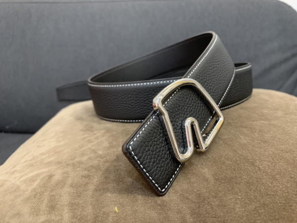 H**mes belt