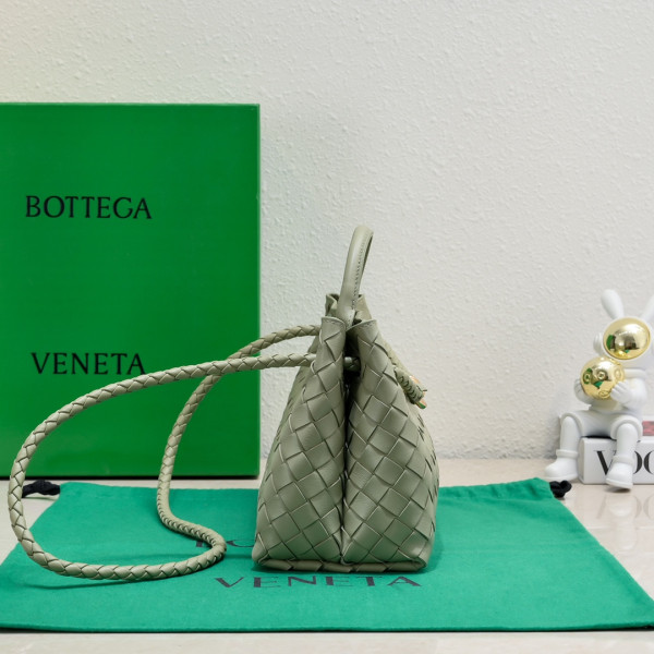 bo*te*ga Ve*ne*ta small east-west andiamo-29*10*18cm