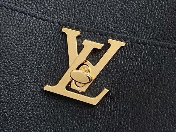 l0*is V*t0n lock and walk - 20 x 20.5 x 12cm