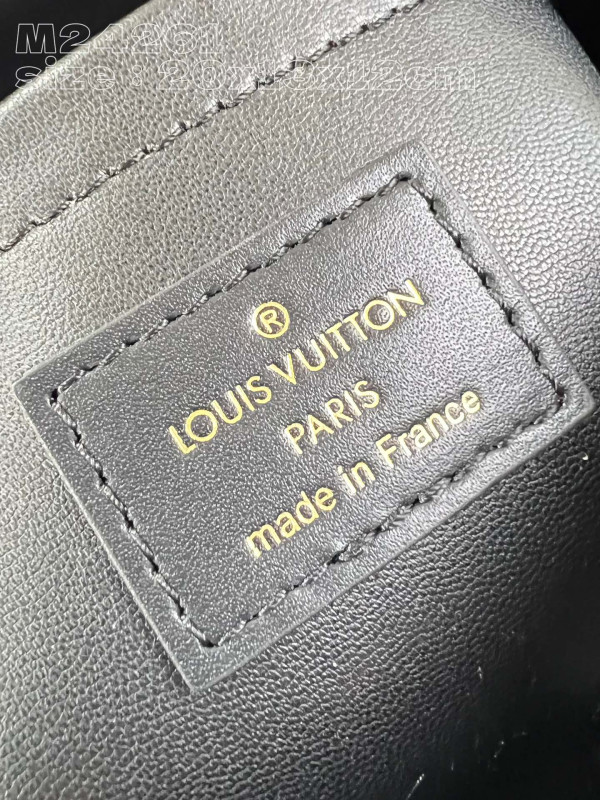 l0*is V*t0n speedy bandouliÈre 20