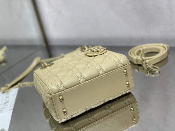 LADY DIRO-17CM