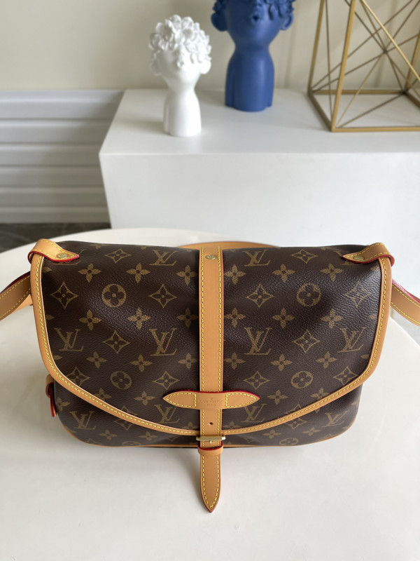 l0*is V*t0n saumur bag-28*11*20cm