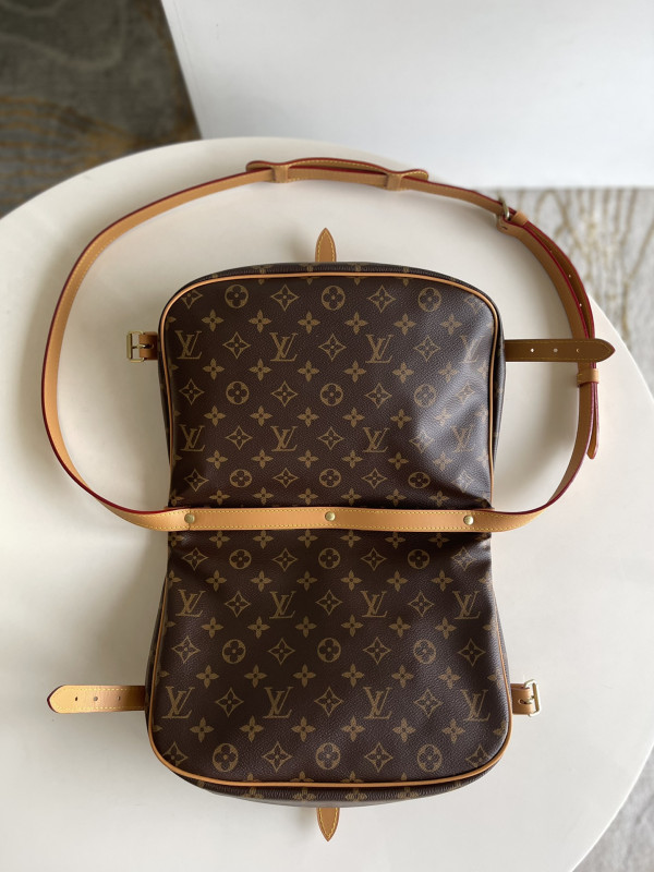 l0*is V*t0n saumur bag-28*11*20cm