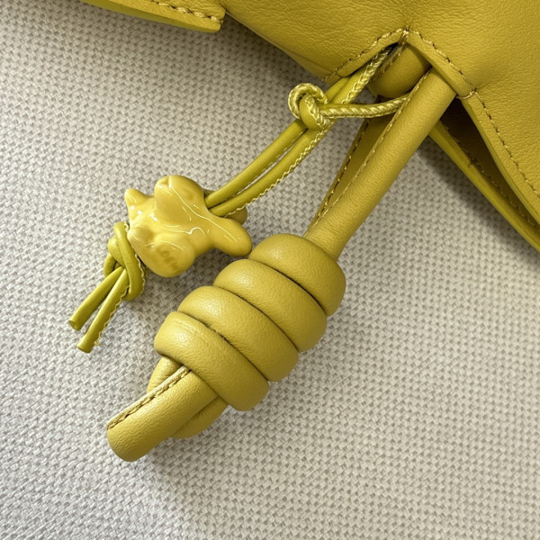 Lowee Flamenco clutch- 24.5*30*10.5cm