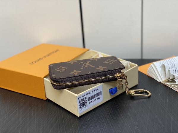 l0*is V*t0n noa wallet-11*7*1.5cm