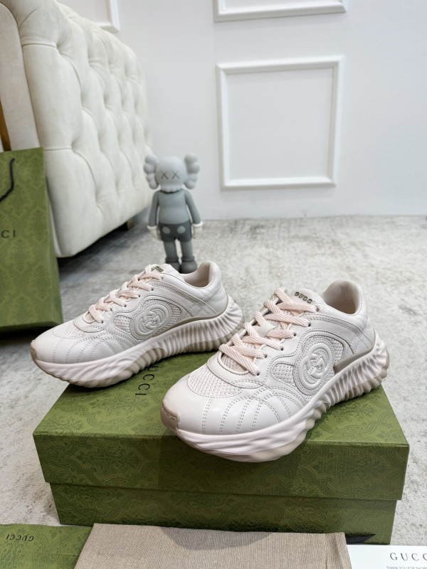 G*u*i ripple sneaker