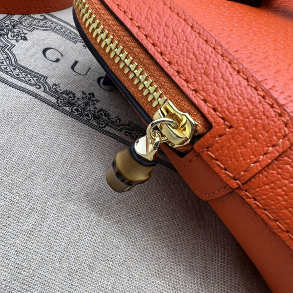 G*u*i diana mini tote bag