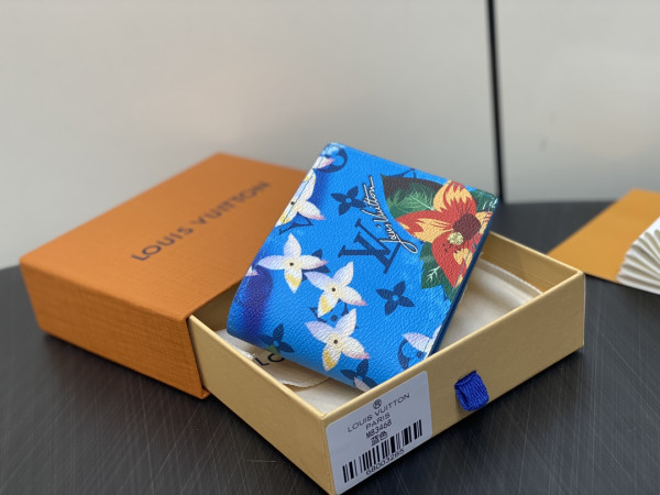 l0*is V*t0n slender wallet-11*8.5*2cm