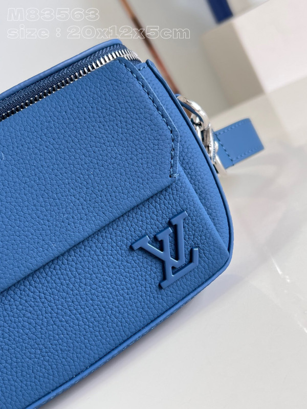l0*is V*t0n pilot wearable wallet-20*12*5.5cm