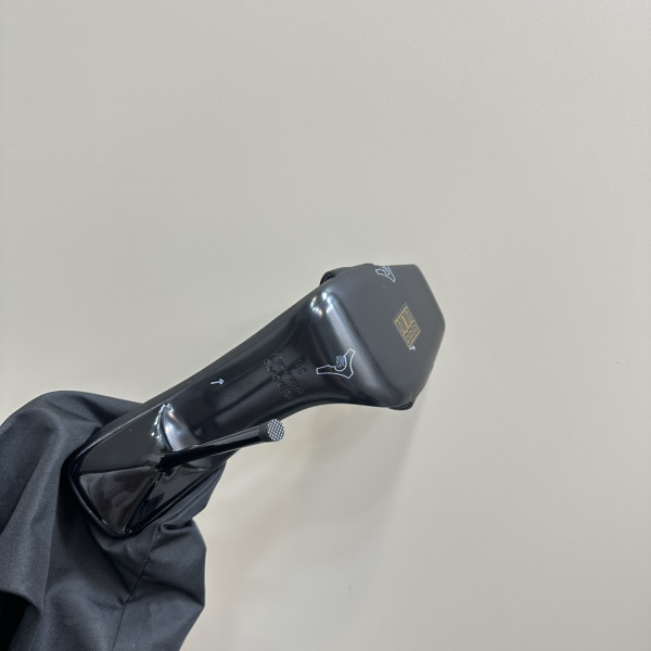 Y*L sandal-heels