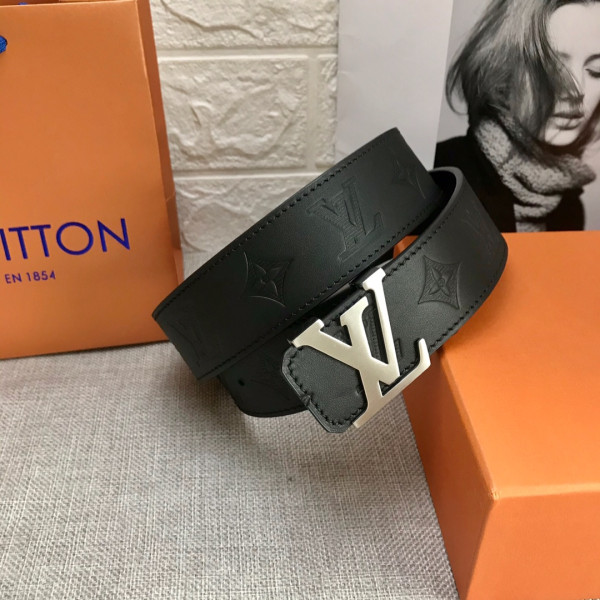 l0*is V*t0n belt