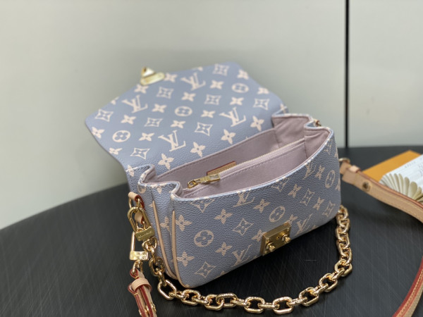 l0*is V*t0n pochette metis east west