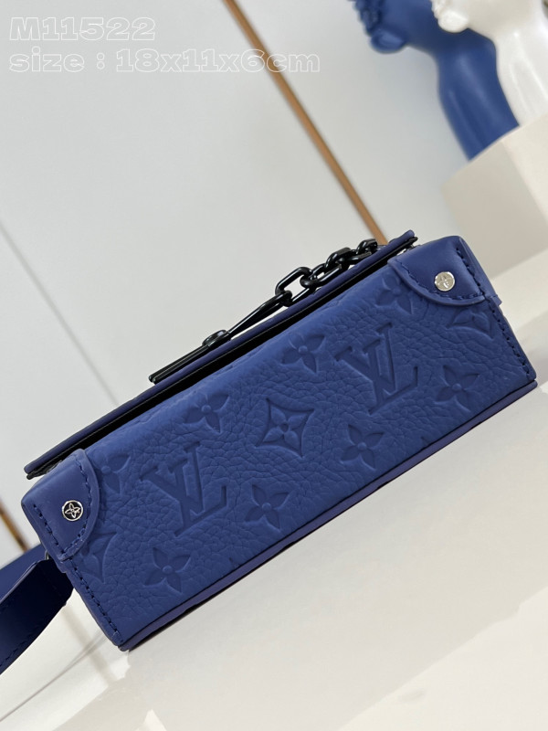 l0*is V*t0n steamer wearable wallet-18*11*6.5cm