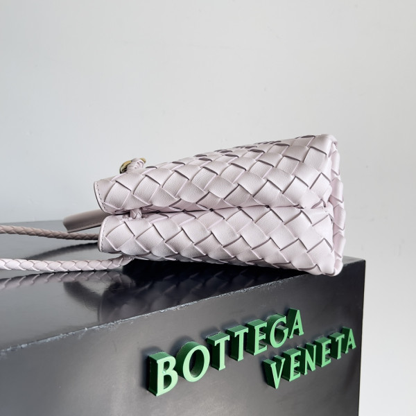 bo*te*ga Ve*ne*ta small andiamo-25*22*10.5cm