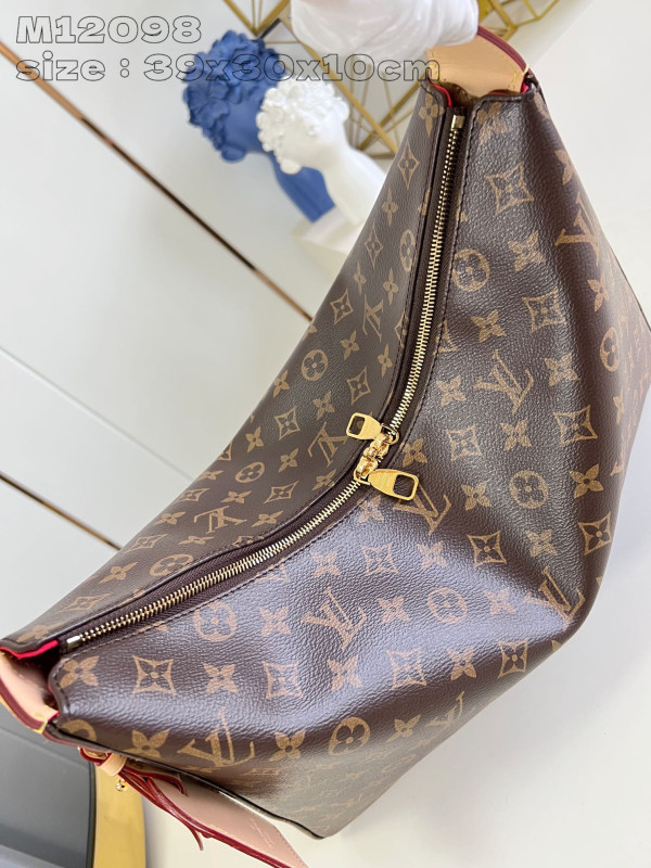 l0*is V*t0n slouchy mm-39x30x10cm