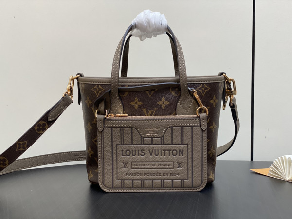 l0*is V*t0n neverfull bandoulière inside out bb