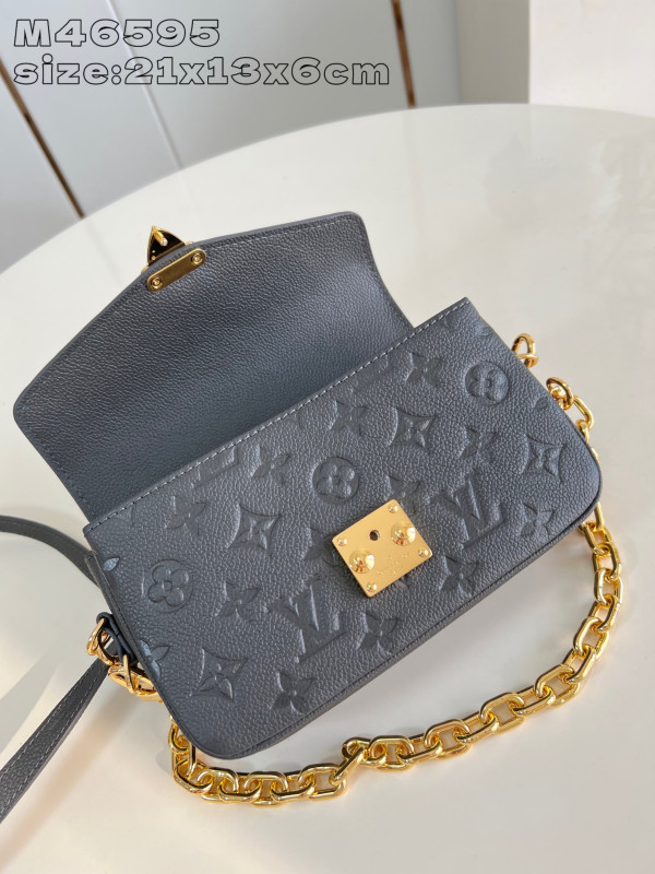 l0*is V*t0n pochette metis east west