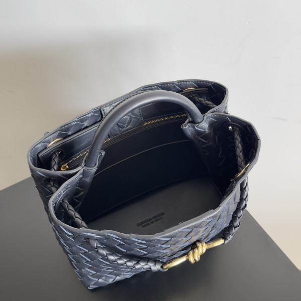 bo*te*ga Ve*ne*ta small andiamo-25*22*10.5cm