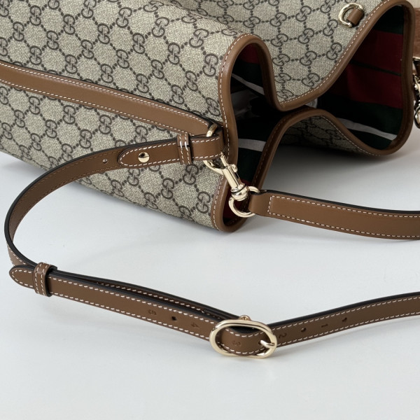 G*u*i gg emblem small shoulder bag-25*25*15.5cm