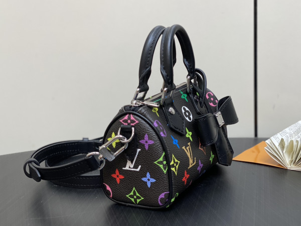 l0*is V*t0n nano speedy-16-10-7.5cm