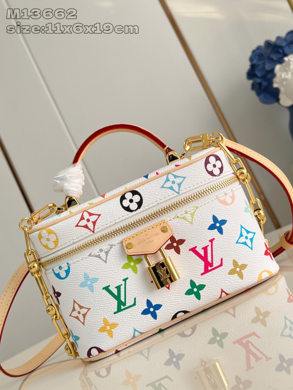 l0*is V*t0n vanity pouch-19 x 11.5 x 6.5 cm