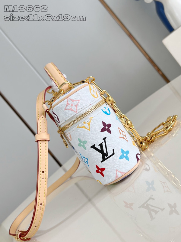 l0*is V*t0n vanity pouch-19 x 11.5 x 6.5 cm