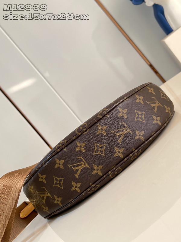 l0*is V*t0n looping bag-15 x 7 x 28cm