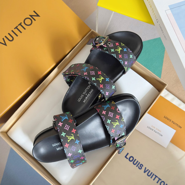 l0*is V*t0n sandals