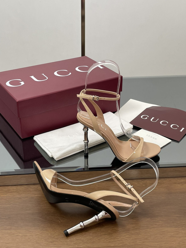 G*u*i heels-9.5cm