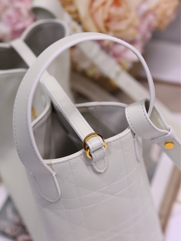 Diro Medium Signature Bucket Bag - 24*23*14CM