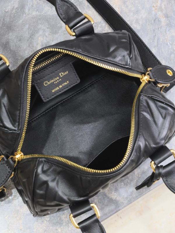Diro Groove 25 bag