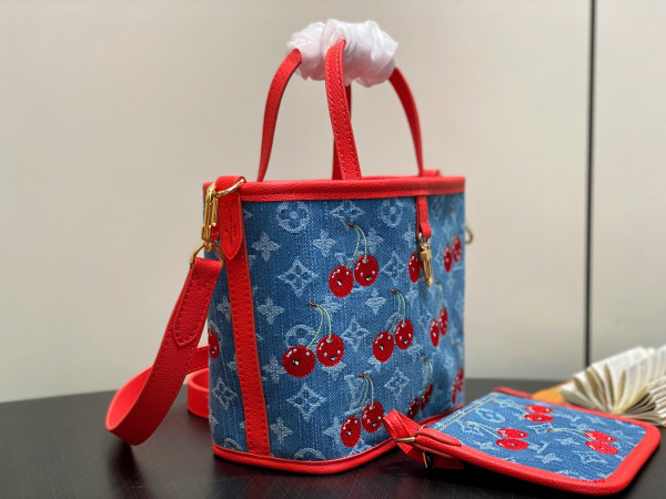l0*is V*t0n neverfull bandoulière inside out bb