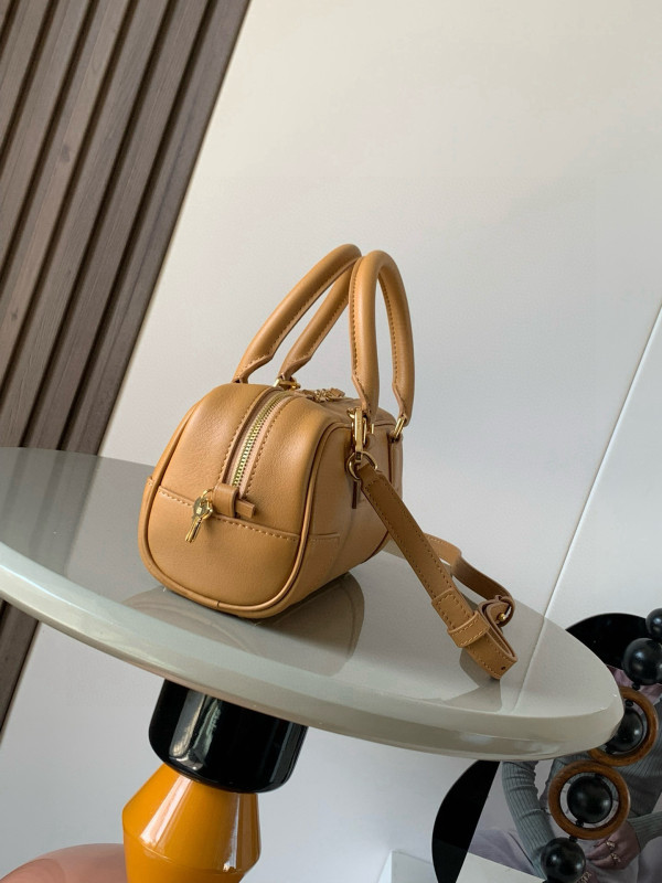 L0ew* amazona 23 cropped bag in nappa calfskin - 23*10*11cm