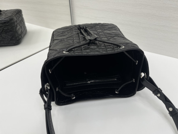 Diro D-Motion Bag - 23 x 24 x 13CM
