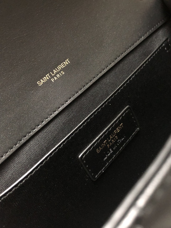 Y*L envelope medium bag